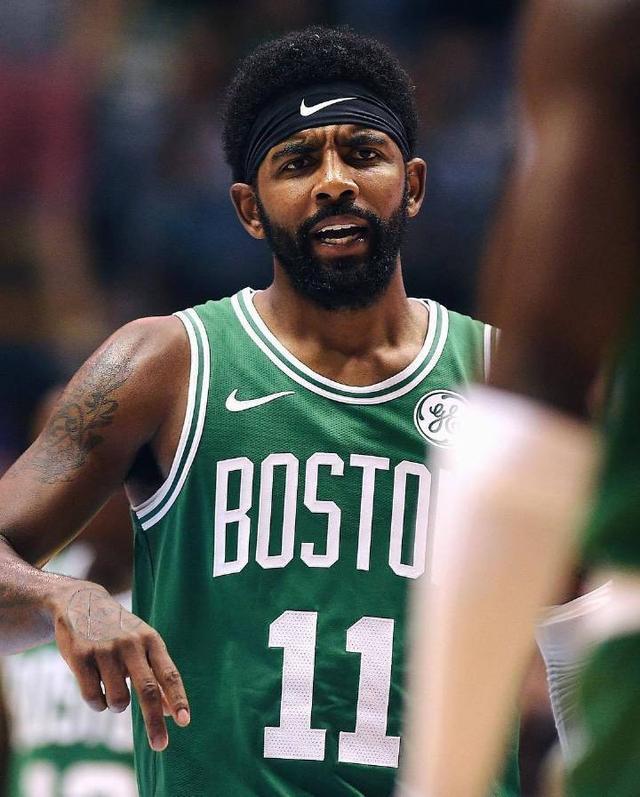 这位教练正 这位教练正