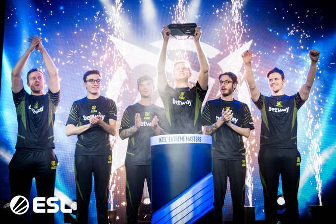 焦镜头传递 焦镜头传递